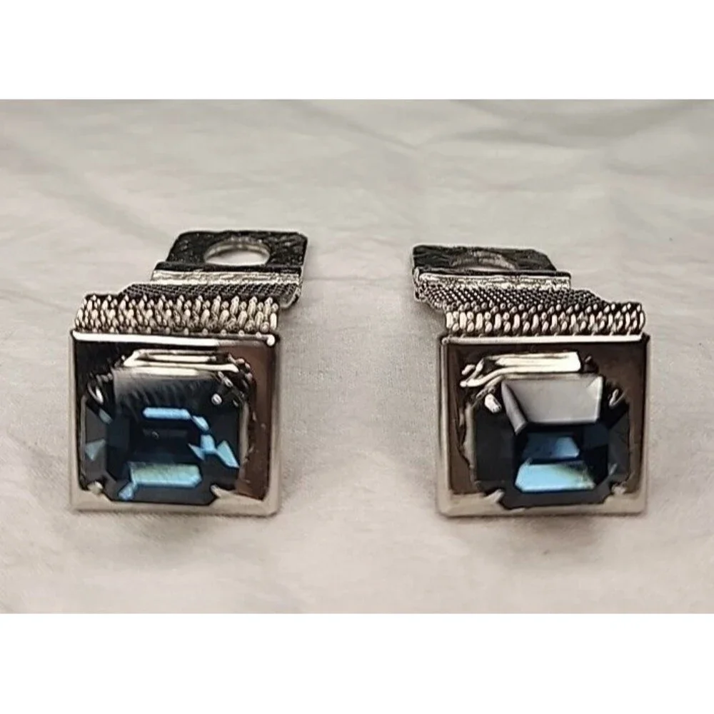 Cufflinks Silver Tone Mesh Wrap Aqua Blue Glass Stones Simulated 1960s Vintage